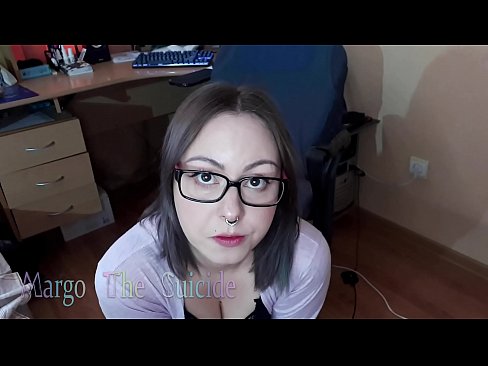 ❤️ Kynþokkafull stelpa með gleraugu sýgur dildó djúpt á myndavélinni ️❌ Ofsagt kynlíf hjá okkur is.xxxdesichudai.ru ☑